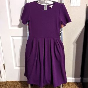 Women's LuLaRoe Amelia with Pleats and Pockets